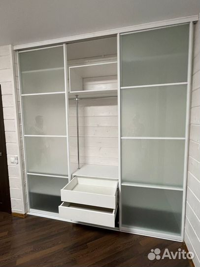 Шкаф стенка