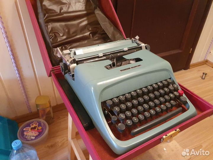 Печатная машинка olivetti studio 44
