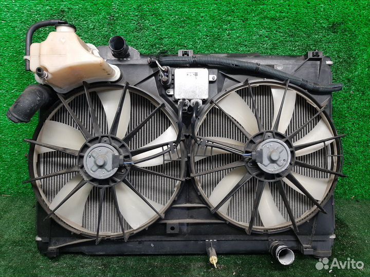 Радиатор основной на toyota crown GRS181 4GR-FSE