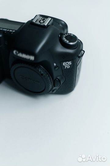 Фотоаппарат canon 7D
