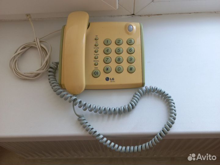 2 домашних телефона