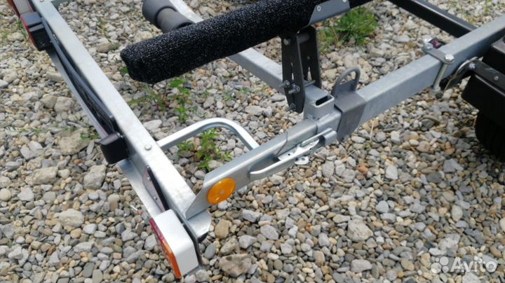 Прицеп Байкалец для водной техники