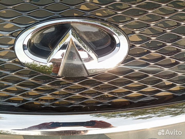Решетка радиатора infiniti Q50
