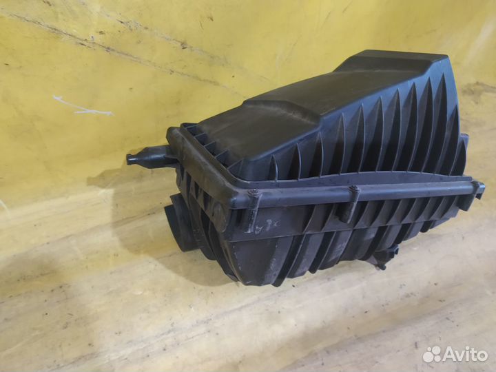 Корпус воздушного фильтра Range Rover 4