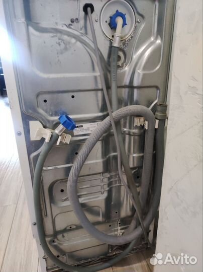 Стиральная машина с вертикальной загрузкой