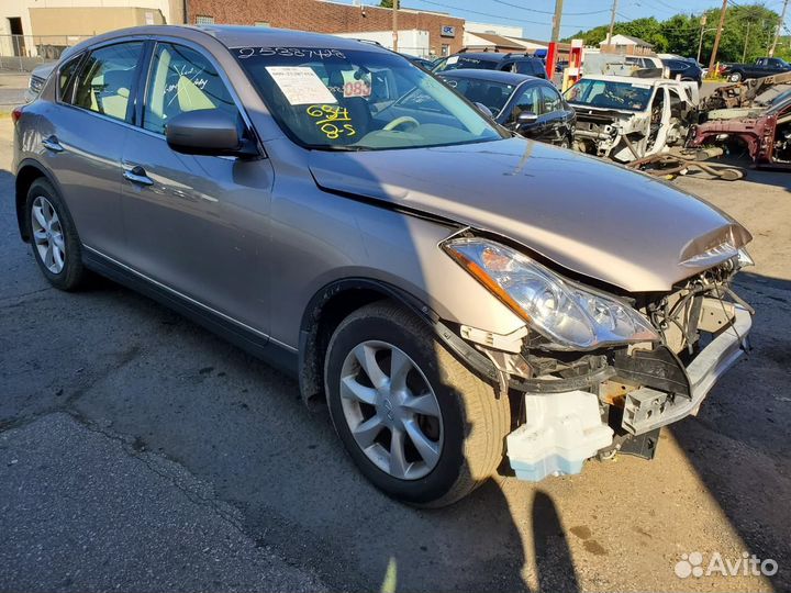 Разбор на запчасти Infiniti EX35