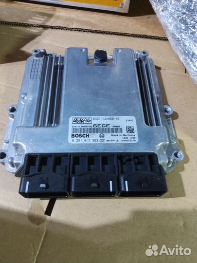 Land Rover Freelander блок управления двигателем