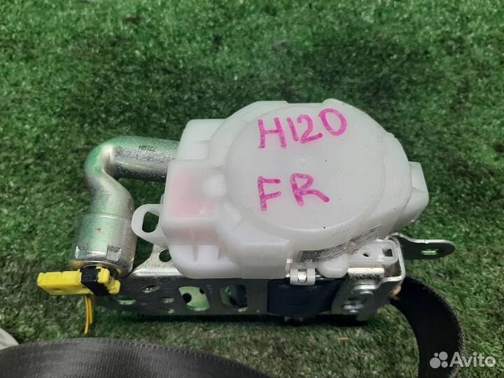 Ремень безопасности передний правый Toyota RAV4 A