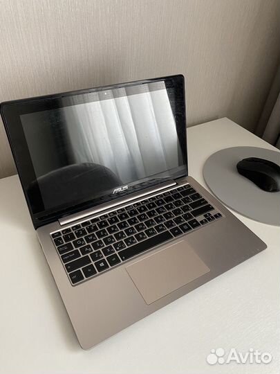 Ноутбук asus