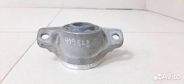 Опора заднего амортизатора Skoda Karoq 2017