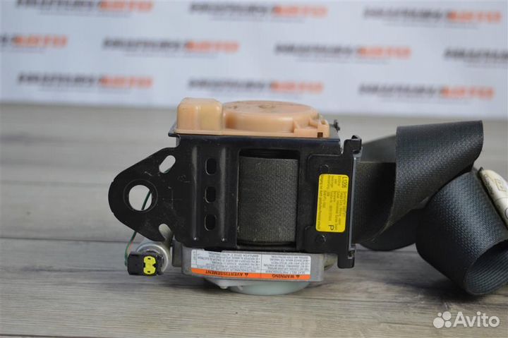 Ремень безопасности передний правый suzuki Grand