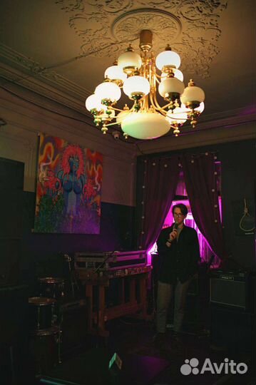 Автор шуток/сценарист