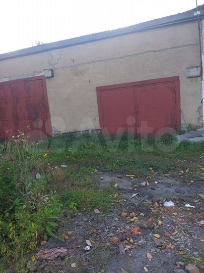 Гараж, > 30 м²