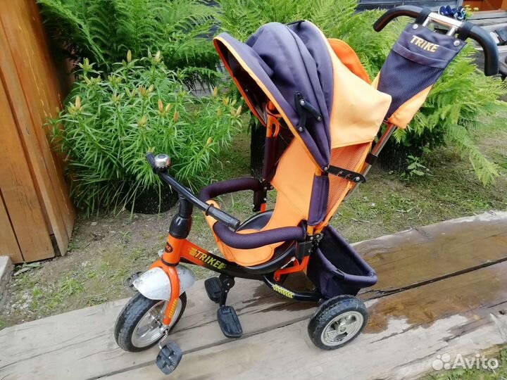 Детский велосипед с ручкой