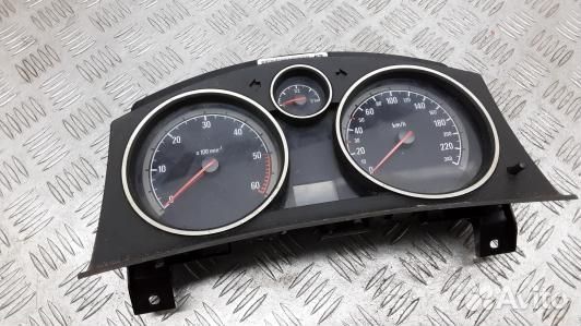 Щиток приборов opel zafira B (96Y08IT01)