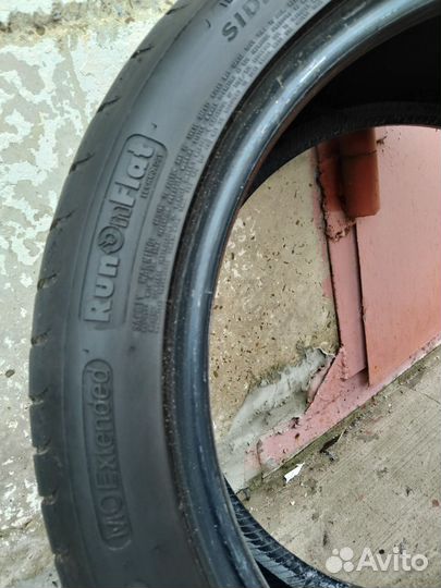 Goodyear EfficientGrip 235/45 R19