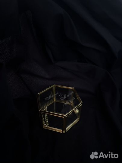 Шкатулка для обручальных колец