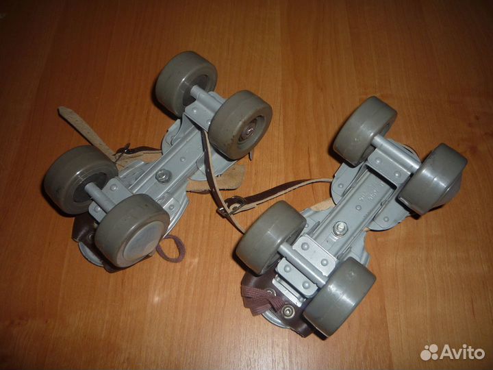 Роликовые коньки - Ретро