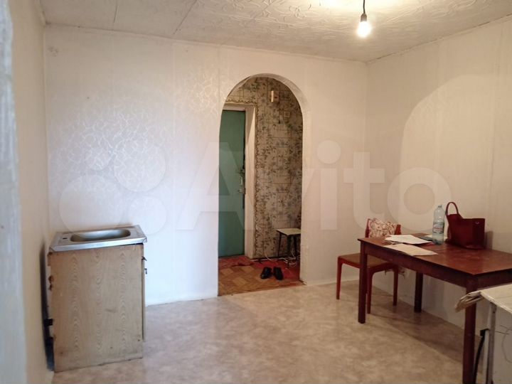 Комната 42 м² в 3-к., 5/5 эт.