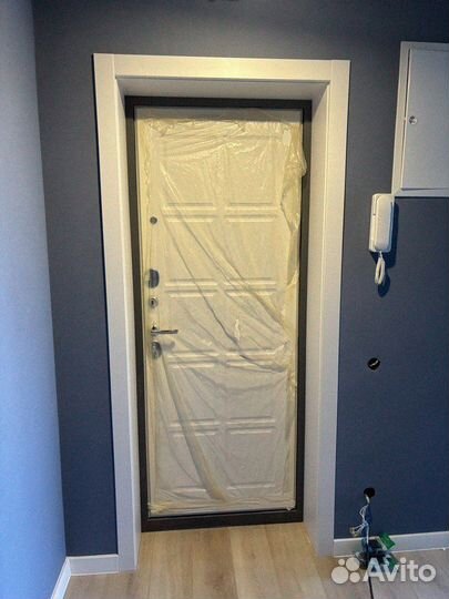 Входные металлические двери новые