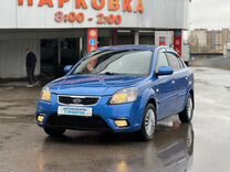 Kia Rio 1.4 AT, 2010, 114 000 км, с пробегом, цена 695 000 руб.