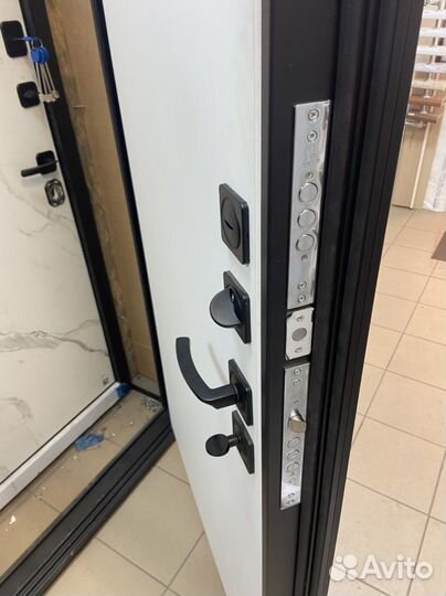 Дверь входная