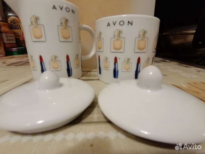 Сахарница и молочник