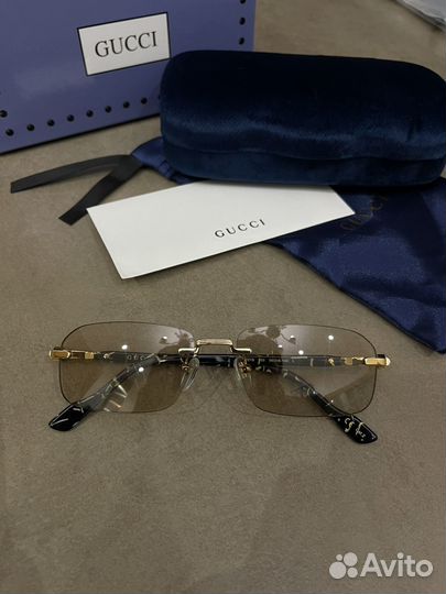 Солнцезащитные очки Gucci