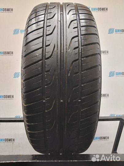 Kumho Power Max 769 215/65 R15 96H