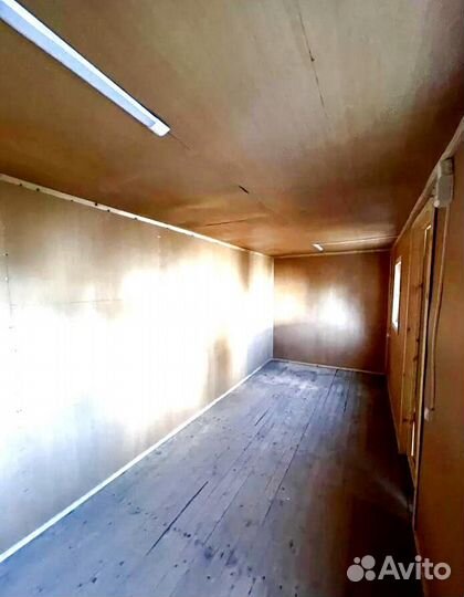 Бытовка 7-метровая без перегородок в наличии
