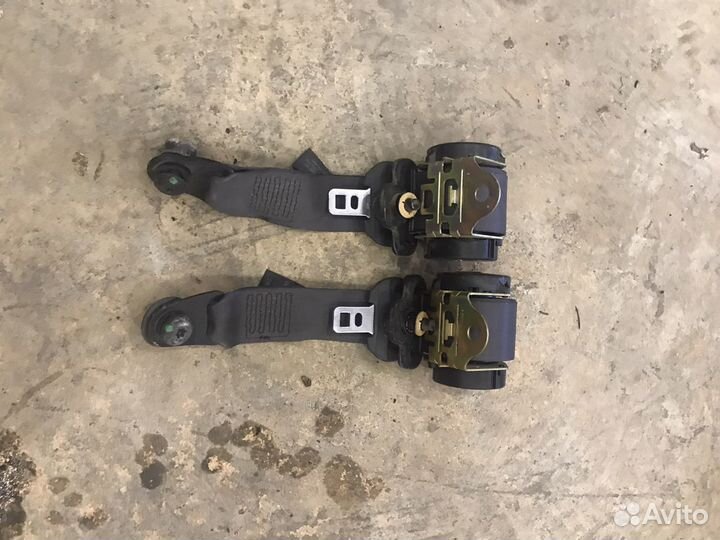 Ремень безопасности задний Land Rover Freelander 1