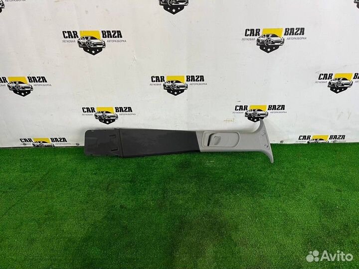 Обшивка стойки центральной правой R