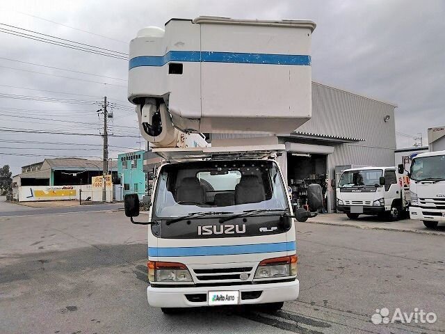 Автовышка Isuzu Elf 14 м