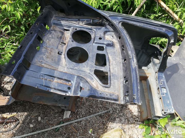 Кузов Мерседес W210