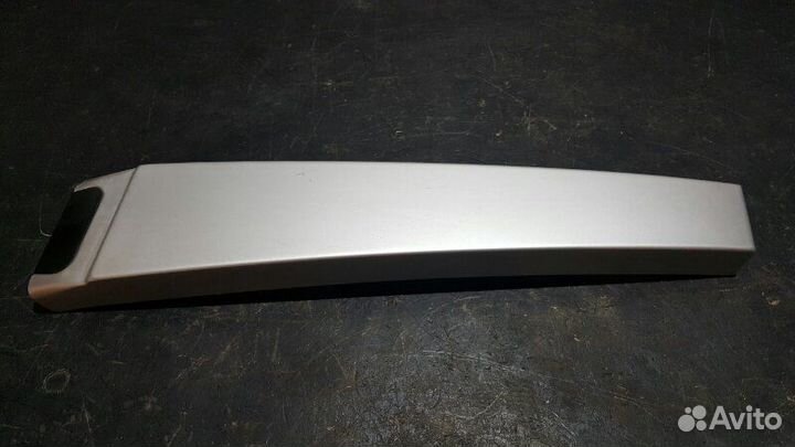 Накладка центральной стойки правая Porsche Cayenne