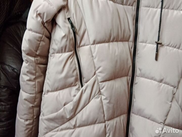 Пуховик зимний женский