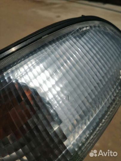 Поворотник mazda koito