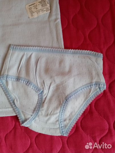 Комплект трусы и майка для девочки новые