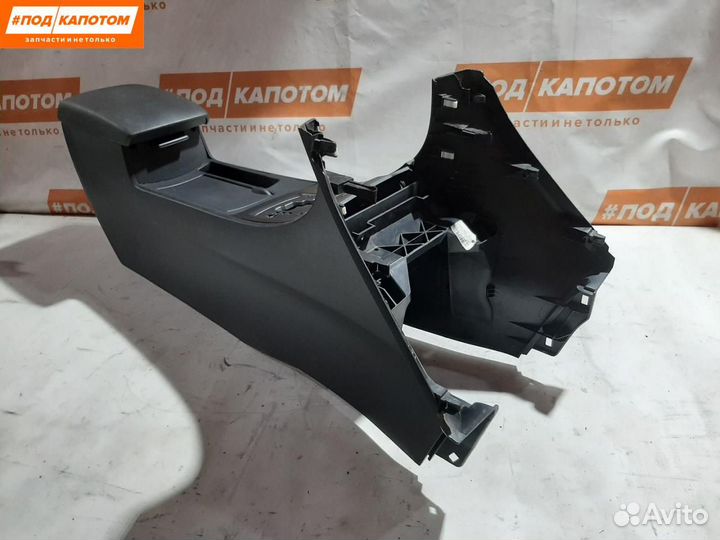 Центральный подлокотник Mazda 3 BL (2008 - 2011)