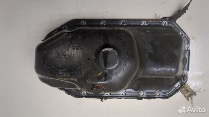 Поддон Volkswagen Polo, 2001