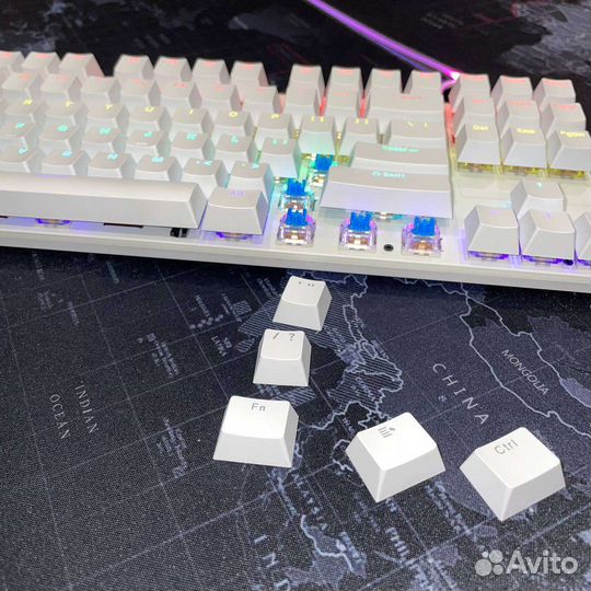 Игровая механическая клавиатура белая 87 клавиш