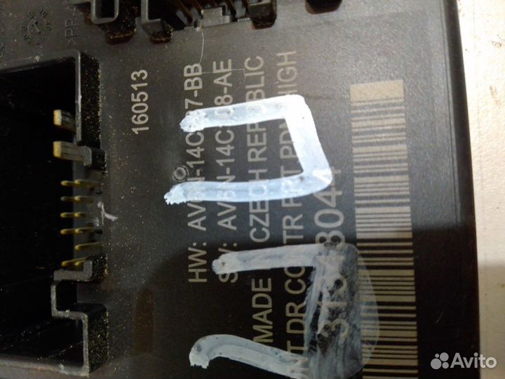 Блок комфорта передней правой двери (Volvo S60)