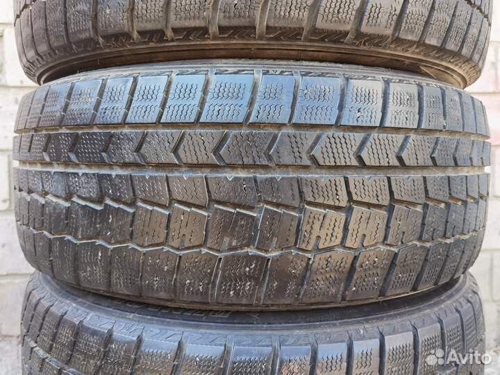 Dunlop Winter Maxx WM02 205/50 R17 98H