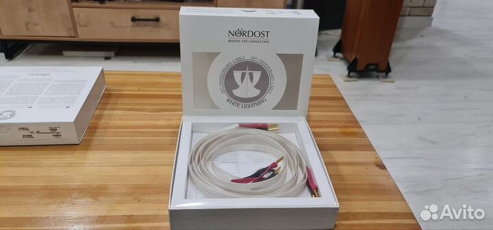 Nordost White Lightning Leif series 2по2 м Banana