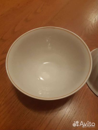 Салатники фаянсовые