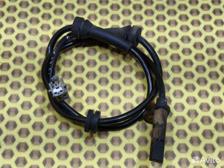 Датчик ABS передний левый Renault Koleos HY0 2TR