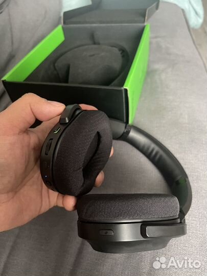 Наушники Razer barracuda Black Edition