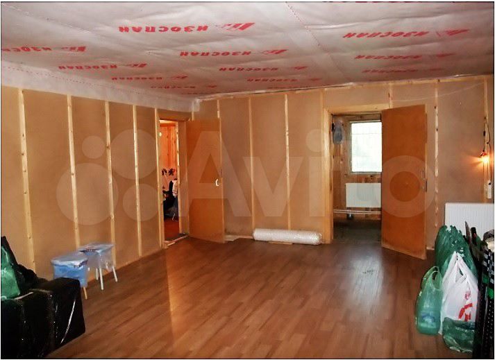 Дом 144 м² на участке 5,76 га