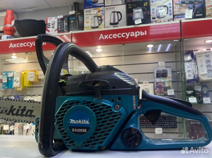 Пила цепная Makita EA 3202S