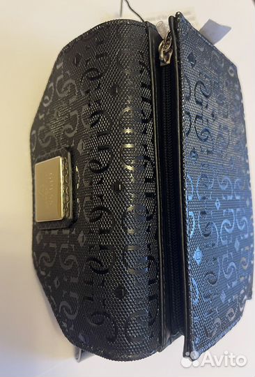 Кошелек женский guess новый (куплен в Вене)